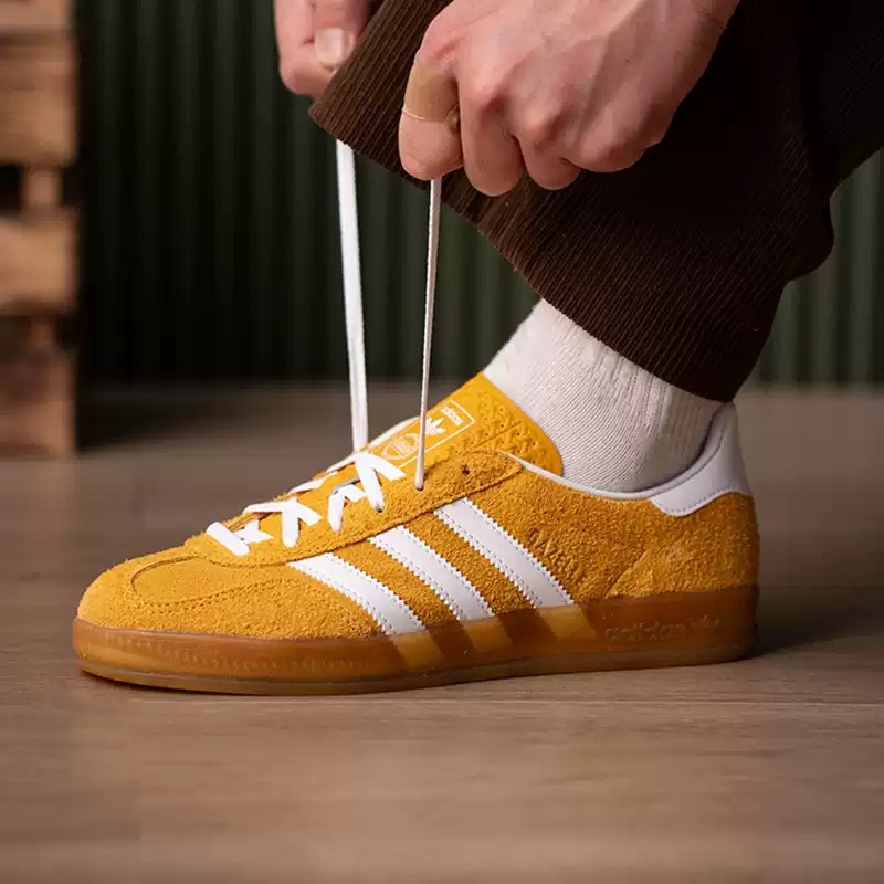Adidas Shoes Gazelle - أحذية أديداس جازيل إنديور دبليو للنساء،
